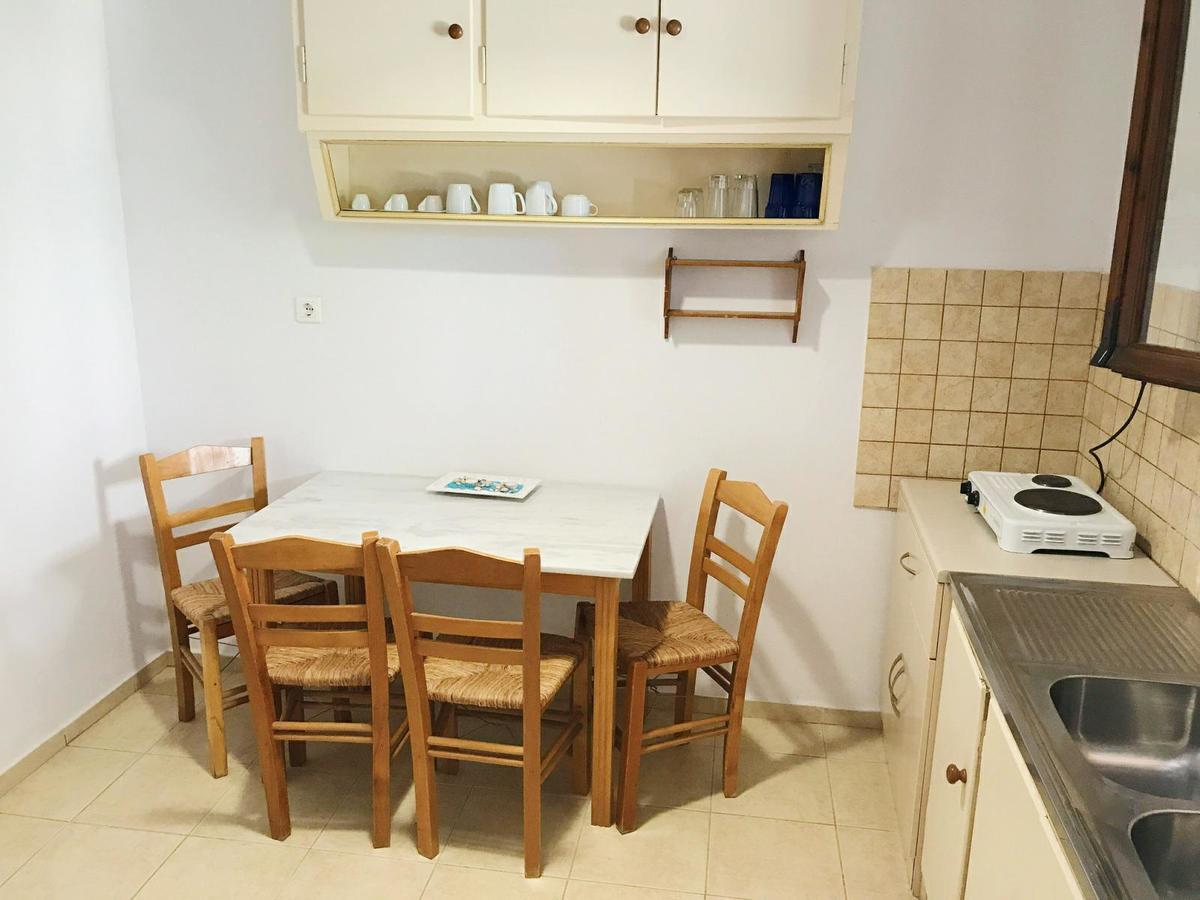 Akti Rooms And Studios Livadi  Exterior foto